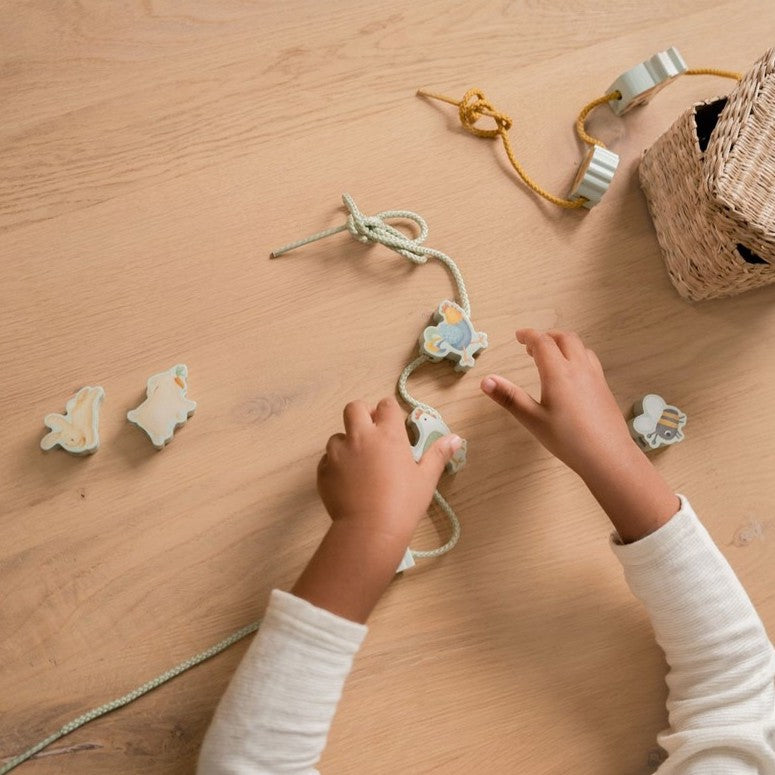 Figuras de Madera para Enlazar Little Farm - Little Dutch