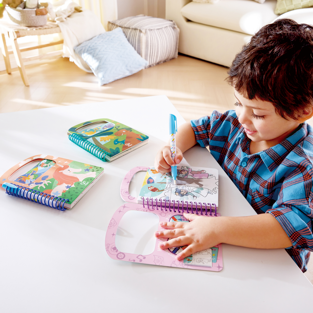 Bloc Mágico Princesa para Pintar con Agua - Hape