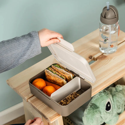 Caja de Almuerzo Tiny Trails Arena - Done By Deer