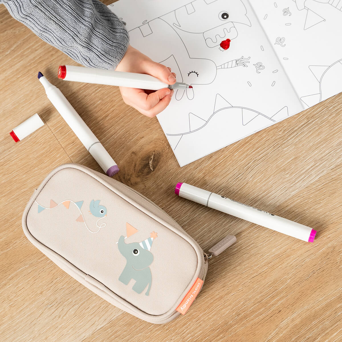 Estuche Infantil Celebration Sand - Done By Deer