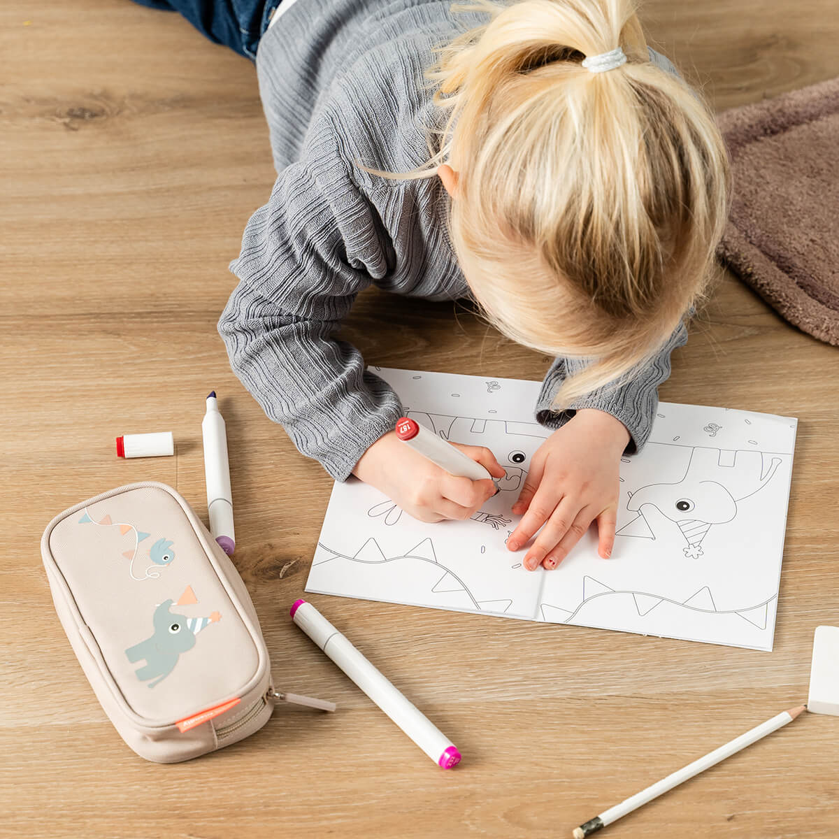 Estuche Infantil Celebration Sand - Done By Deer