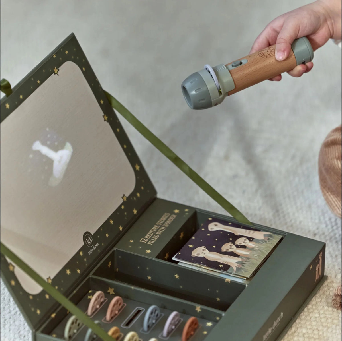 Proyector Linterna Safari Friends – Little Dutch