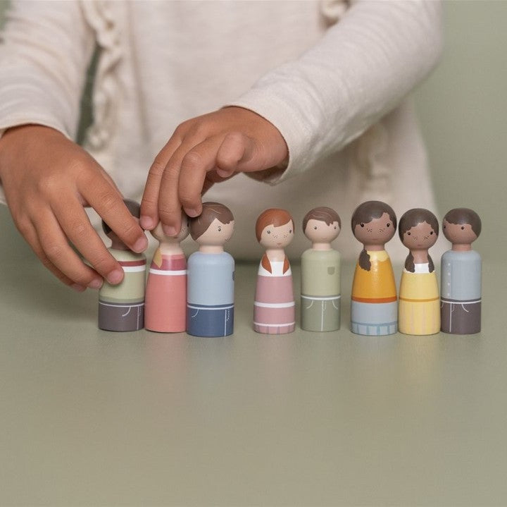 Set Familia Rosa Casa de Muñecas - Little Dutch