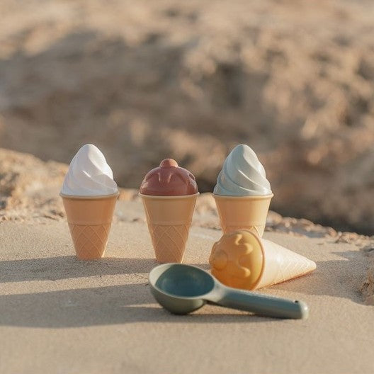 Set Moldes Helados - Little Dutch