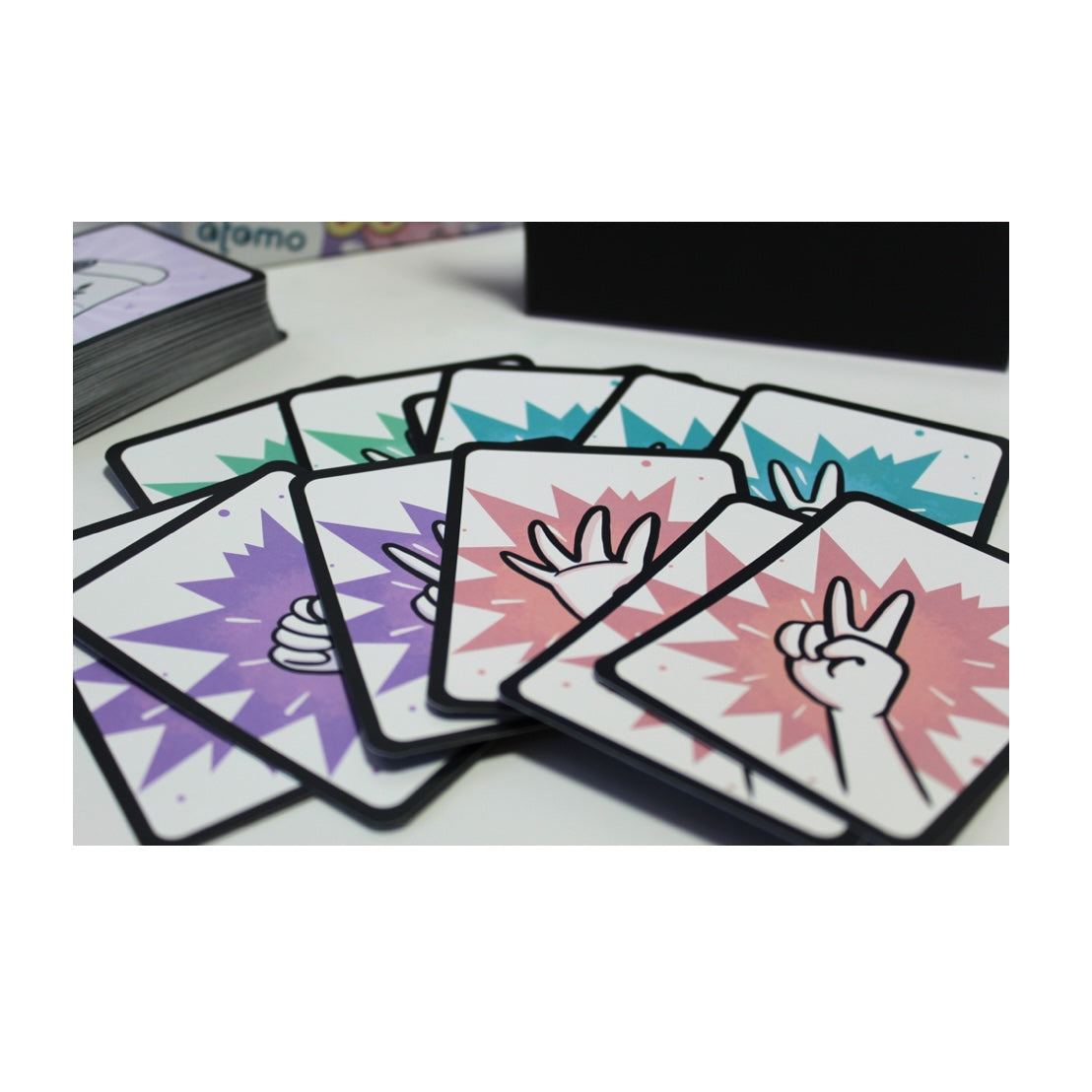 Unicornia, Juego de Cartas - Átomo Games