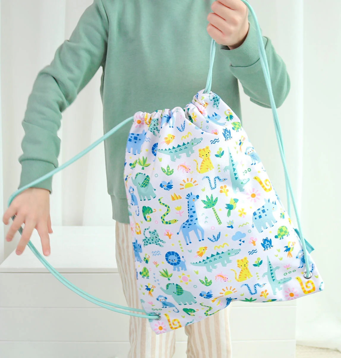 Mochila Saco Jungla - A Little Lovely Company - Imagen 4